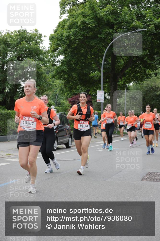 15.06.2025 - REWE Women's Run Jannik Wohlers http://msf.ph/oto/7936080 15.06.2025 08:26:24 Laufen 10367, 10133 meine-sportfotos.de