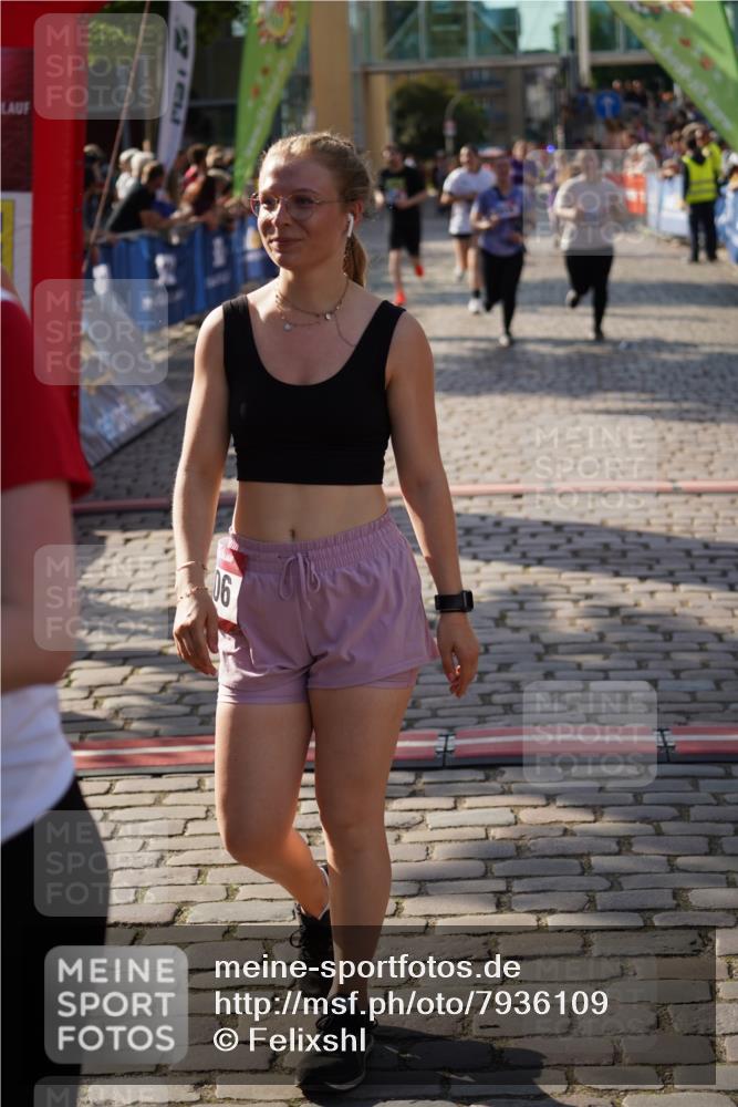 13.06.2025 - Holstenköstenlauf Felixshl http://msf.ph/oto/7936109 13.06.2025 18:04:40 Laufen 2286, 2718, 2806, 3163, 3938, 3939 meine-sportfotos.de