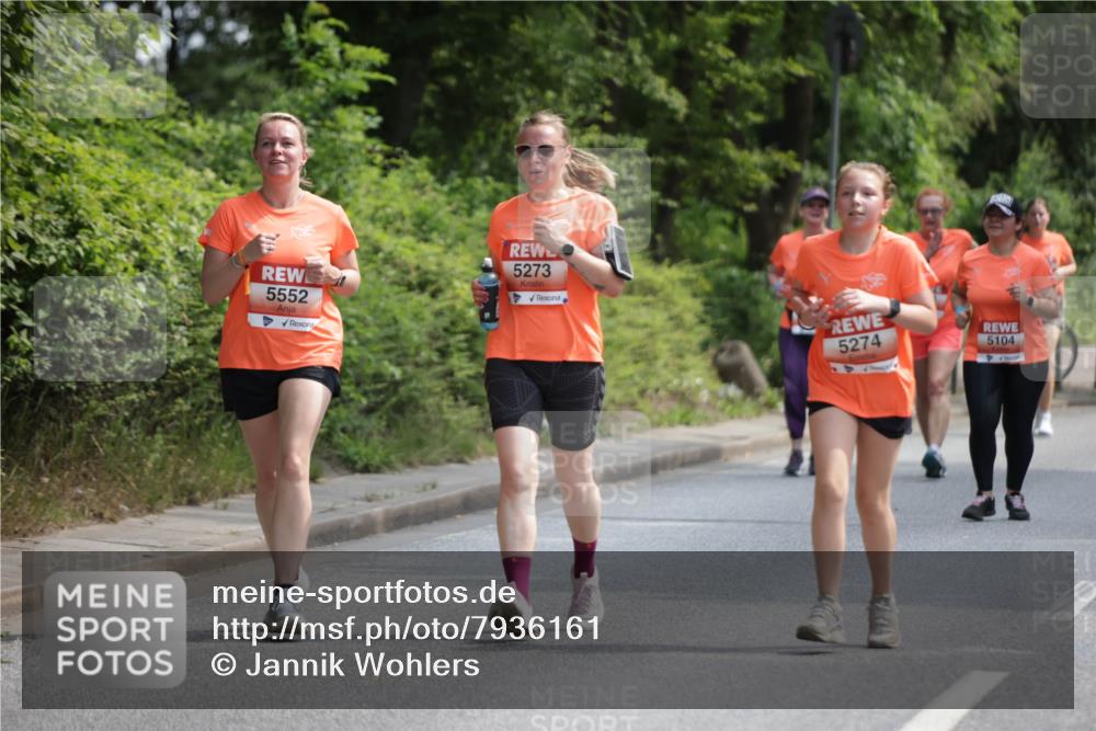 15.06.2025 - REWE Women's Run Jannik Wohlers http://msf.ph/oto/7936161 15.06.2025 10:13:17 Laufen 5552, 5273, 5274, 5104 meine-sportfotos.de