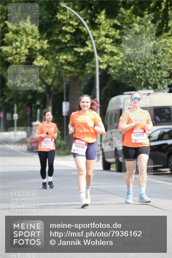 15.06.2025 - REWE Women's Run Jannik Wohlers http://msf.ph/oto/7936162 15.06.2025 09:53:51 Laufen 10405, 10729, 10350 meine-sportfotos.de