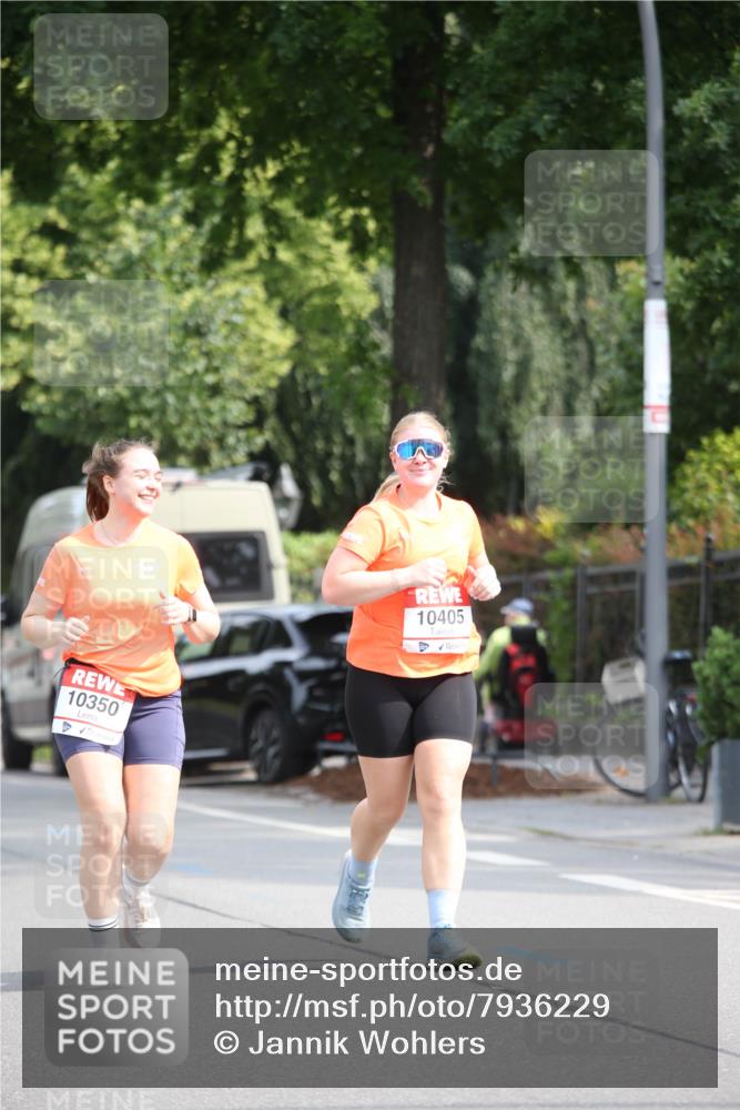 15.06.2025 - REWE Women's Run Jannik Wohlers http://msf.ph/oto/7936229 15.06.2025 09:53:53 Laufen 10350, 10405 meine-sportfotos.de