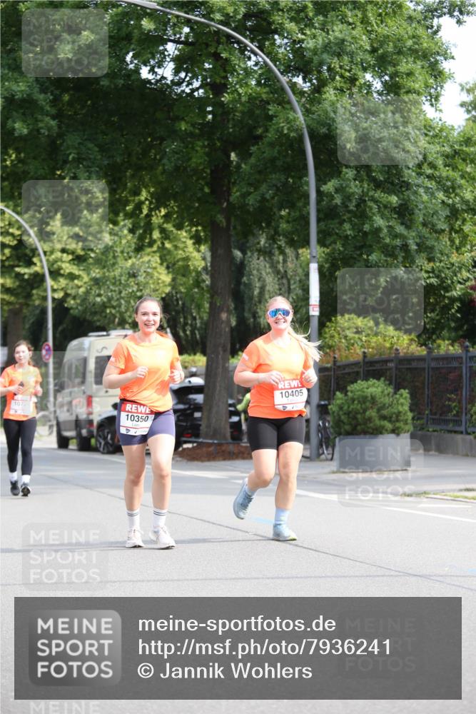 15.06.2025 - REWE Women's Run Jannik Wohlers http://msf.ph/oto/7936241 15.06.2025 09:53:54 Laufen 10729, 10350, 10405 meine-sportfotos.de