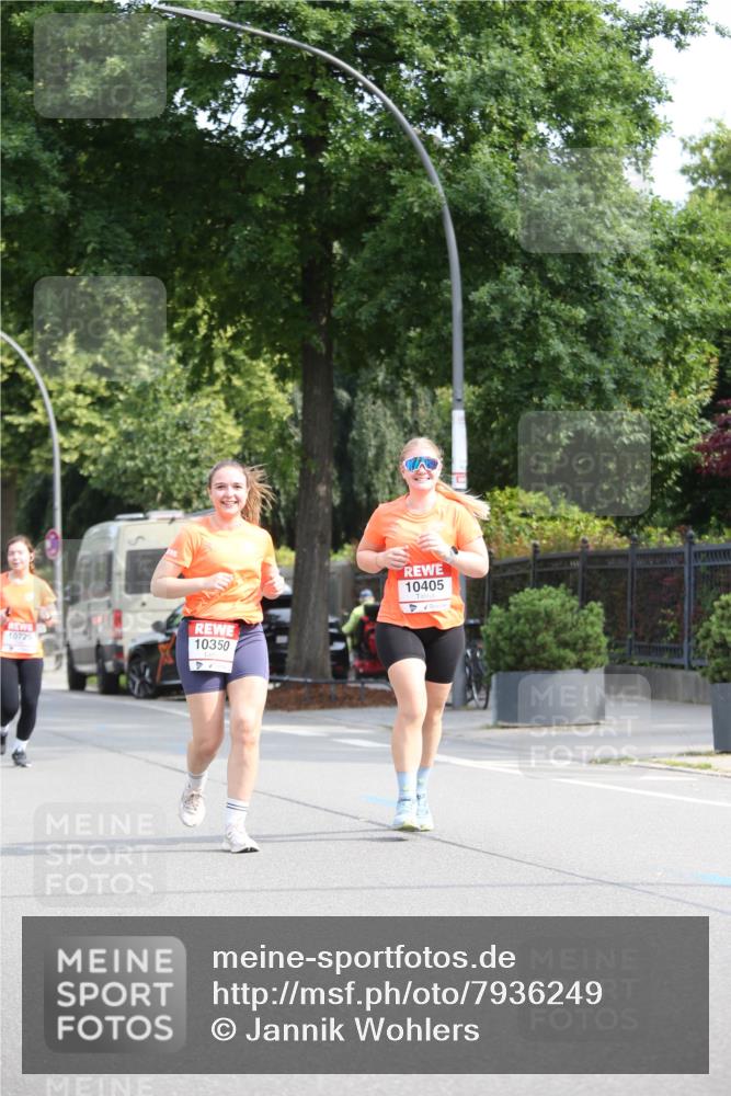 15.06.2025 - REWE Women's Run Jannik Wohlers http://msf.ph/oto/7936249 15.06.2025 09:53:54 Laufen 10729, 10350, 10405 meine-sportfotos.de