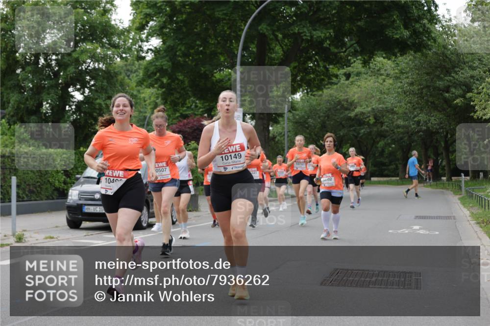 15.06.2025 - REWE Women's Run Jannik Wohlers http://msf.ph/oto/7936262 15.06.2025 08:26:28 Laufen 10, 0507, 1040, 10149, 10781, 441, 10502 meine-sportfotos.de