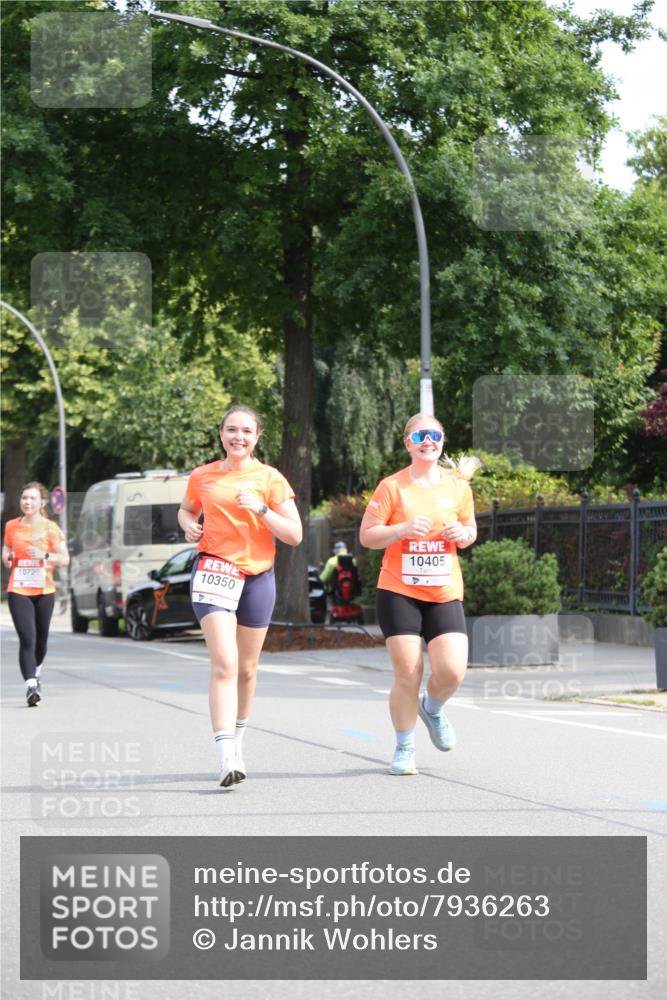 15.06.2025 - REWE Women's Run Jannik Wohlers http://msf.ph/oto/7936263 15.06.2025 09:53:55 Laufen 10729, 10405, 10350, 4 meine-sportfotos.de
