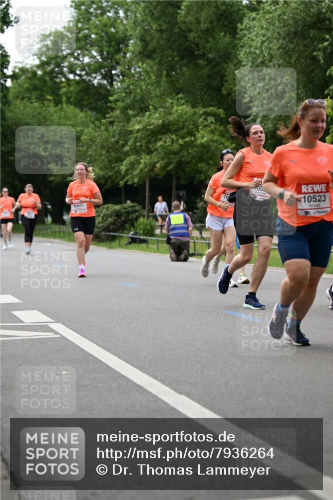 15.06.2025 - REWE Women's Run Dr. Thomas Lammeyer http://msf.ph/oto/7936264 15.06.2025 09:19:22 Laufen 10651, 10, 05, 10523 meine-sportfotos.de