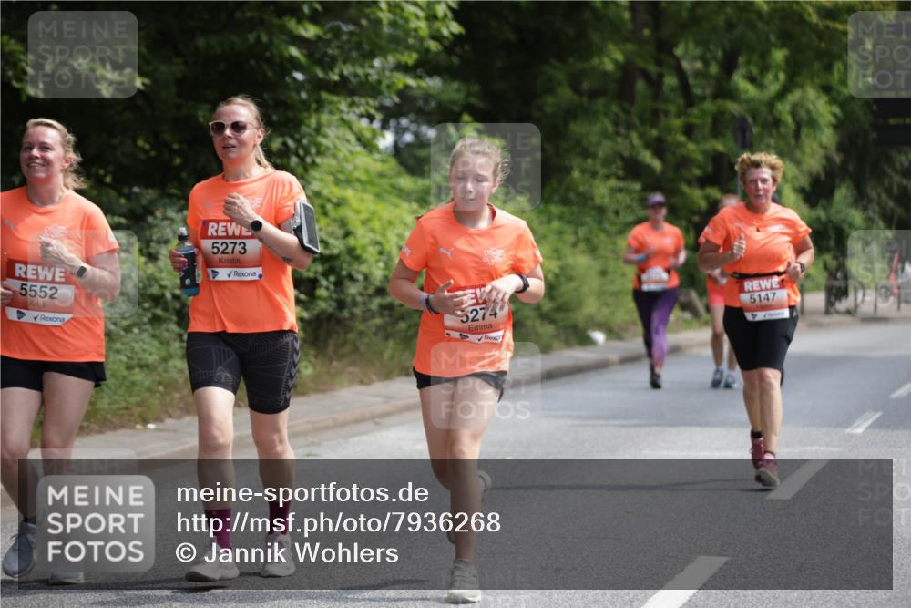 15.06.2025 - REWE Women's Run Jannik Wohlers http://msf.ph/oto/7936268 15.06.2025 10:13:21 Laufen 5552, 5273, 3274, 5147 meine-sportfotos.de
