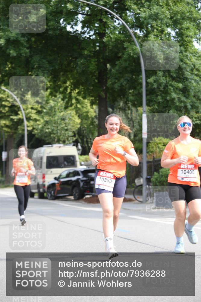 15.06.2025 - REWE Women's Run Jannik Wohlers http://msf.ph/oto/7936288 15.06.2025 09:53:55 Laufen 10350, 10405 meine-sportfotos.de