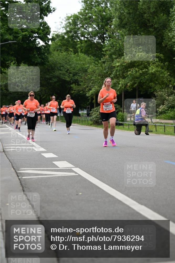 15.06.2025 - REWE Women's Run Dr. Thomas Lammeyer http://msf.ph/oto/7936294 15.06.2025 09:19:23 Laufen 10651 meine-sportfotos.de