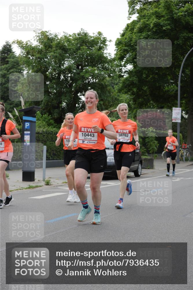 15.06.2025 - REWE Women's Run Jannik Wohlers http://msf.ph/oto/7936435 15.06.2025 08:26:34 Laufen 8, 10, 2, 10443, 10762 meine-sportfotos.de