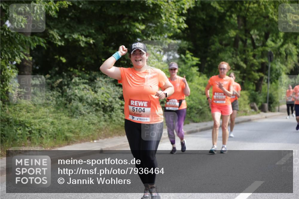 15.06.2025 - REWE Women's Run Jannik Wohlers http://msf.ph/oto/7936464 15.06.2025 10:13:26 Laufen 5173, 5104, 5211 meine-sportfotos.de