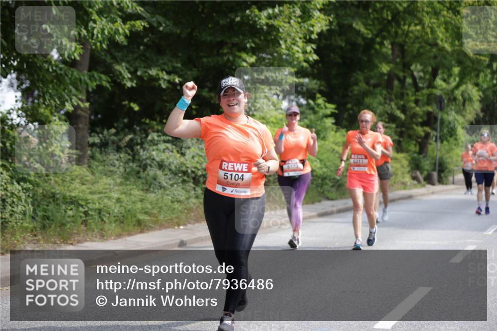 15.06.2025 - REWE Women's Run Jannik Wohlers http://msf.ph/oto/7936486 15.06.2025 10:13:26 Laufen 5104, 5173, 5211 meine-sportfotos.de
