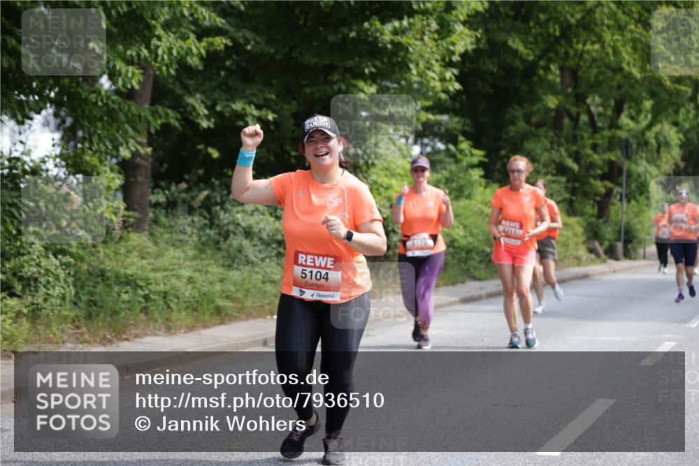 15.06.2025 - REWE Women's Run Jannik Wohlers http://msf.ph/oto/7936510 15.06.2025 10:13:26 Laufen 5104, 5173, 4211 meine-sportfotos.de