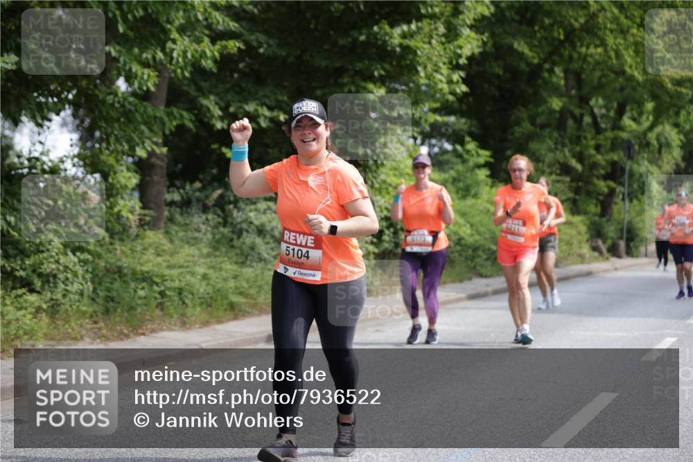 15.06.2025 - REWE Women's Run Jannik Wohlers http://msf.ph/oto/7936522 15.06.2025 10:13:26 Laufen 5104, 5173, 6211 meine-sportfotos.de