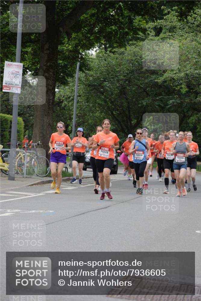 15.06.2025 - REWE Women's Run Jannik Wohlers http://msf.ph/oto/7936605 15.06.2025 08:26:37 Laufen 15, 2025, 10229, 10809 meine-sportfotos.de