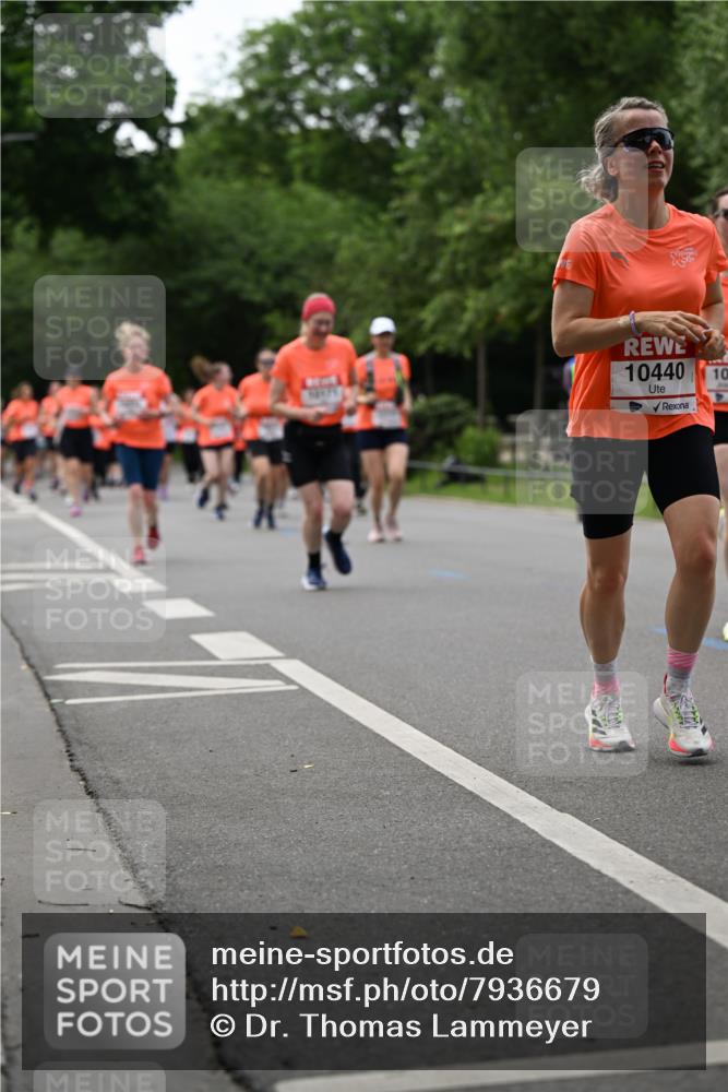 15.06.2025 - REWE Women's Run Dr. Thomas Lammeyer http://msf.ph/oto/7936679 15.06.2025 09:19:30 Laufen 10440, 10 meine-sportfotos.de