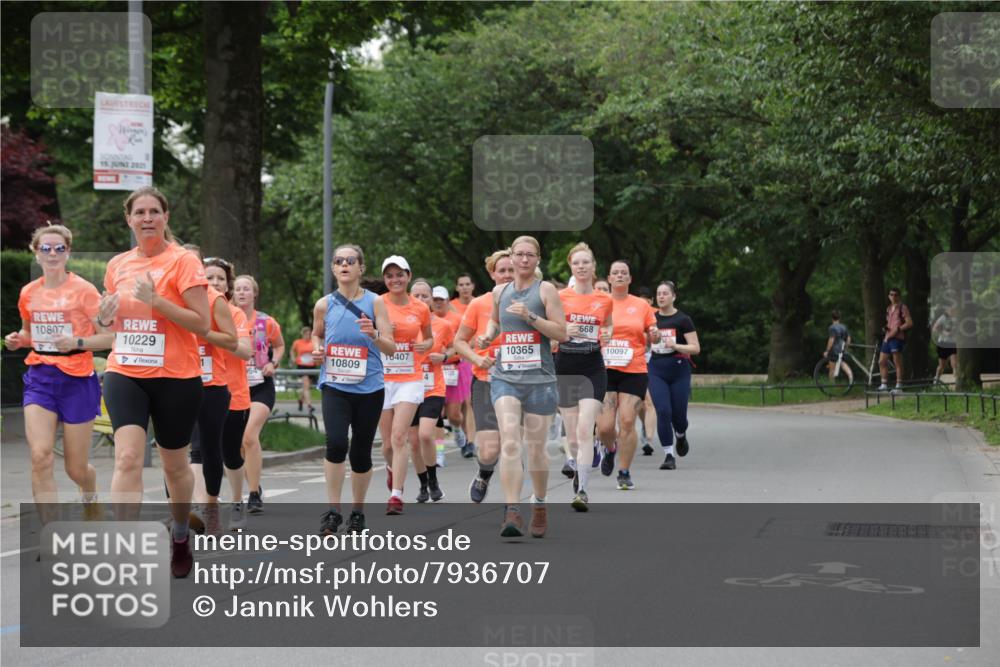 15.06.2025 - REWE Women's Run Jannik Wohlers http://msf.ph/oto/7936707 15.06.2025 08:26:41 Laufen 15, 2025, 10807, 10229, 10407, 1, 10809, 64, 668, 10365, 10097, 103 meine-sportfotos.de