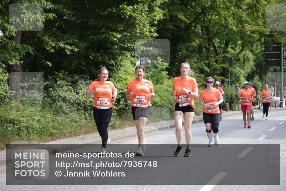 15.06.2025 - REWE Women's Run Jannik Wohlers http://msf.ph/oto/7936748 15.06.2025 10:13:38 Laufen 5494, 5493, 5605, 5577, 5395 meine-sportfotos.de