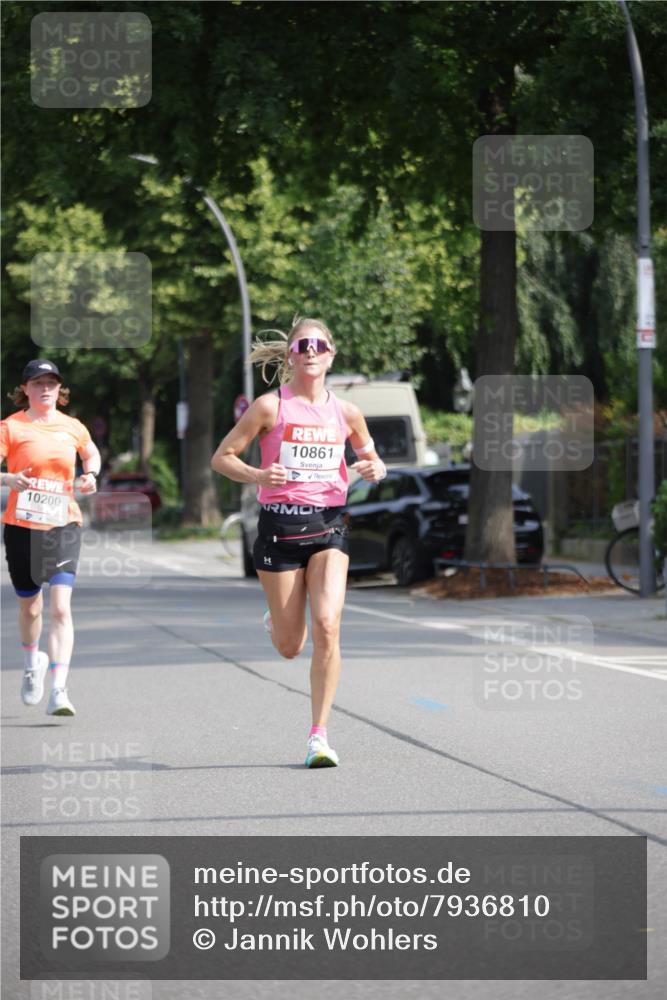 15.06.2025 - REWE Women's Run Jannik Wohlers http://msf.ph/oto/7936810 15.06.2025 08:42:54 Laufen 10200, 10861 meine-sportfotos.de