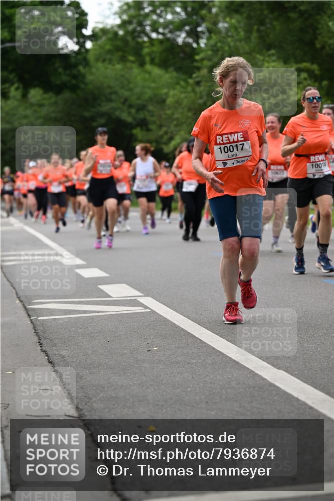 15.06.2025 - REWE Women's Run Dr. Thomas Lammeyer http://msf.ph/oto/7936874 15.06.2025 09:19:35 Laufen 10017, 10014 meine-sportfotos.de