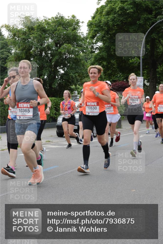 15.06.2025 - REWE Women's Run Jannik Wohlers http://msf.ph/oto/7936875 15.06.2025 08:26:45 Laufen 10365, 10668, 10530, 10407, 1009, 46, 043 meine-sportfotos.de