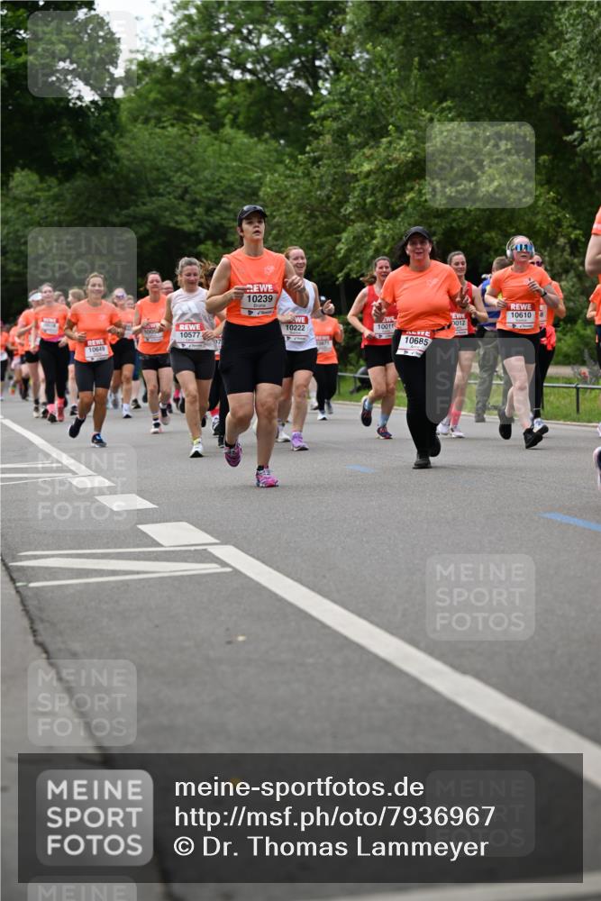 15.06.2025 - REWE Women's Run Dr. Thomas Lammeyer http://msf.ph/oto/7936967 15.06.2025 09:19:36 Laufen 10239, 10577, 10649, 10610, 0012, 10222, 100113, 10871, 10685 meine-sportfotos.de