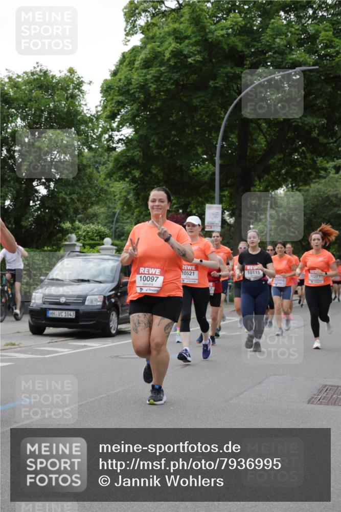 15.06.2025 - REWE Women's Run Jannik Wohlers http://msf.ph/oto/7936995 15.06.2025 08:26:47 Laufen 1043, 10115, 10521, 10097 meine-sportfotos.de