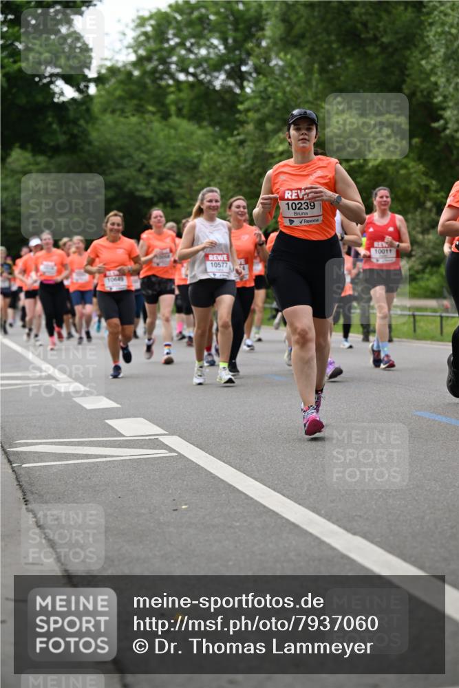 15.06.2025 - REWE Women's Run Dr. Thomas Lammeyer http://msf.ph/oto/7937060 15.06.2025 09:19:38 Laufen 10577, 10239, 10011 meine-sportfotos.de