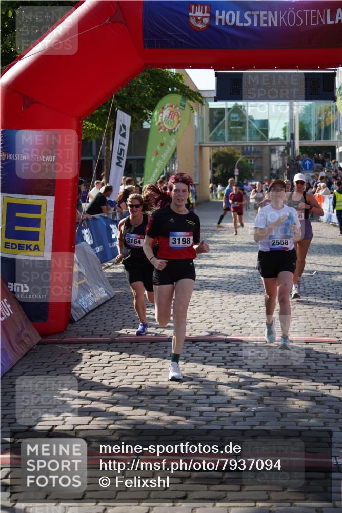 13.06.2025 - Holstenköstenlauf Felixshl http://msf.ph/oto/7937094 13.06.2025 18:05:12 Laufen 2255, 2363, 2370, 2556, 2558, 3156, 3164, 3195, 3196, 3198, 3307 meine-sportfotos.de