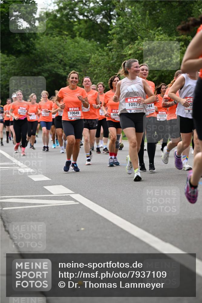 15.06.2025 - REWE Women's Run Dr. Thomas Lammeyer http://msf.ph/oto/7937109 15.06.2025 09:19:39 Laufen 10577, 744, 44, 10649, 103, 10314 meine-sportfotos.de