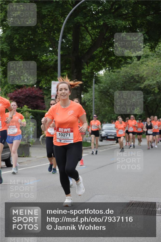15.06.2025 - REWE Women's Run Jannik Wohlers http://msf.ph/oto/7937116 15.06.2025 08:26:50 Laufen 10371, 1073, 10271 meine-sportfotos.de