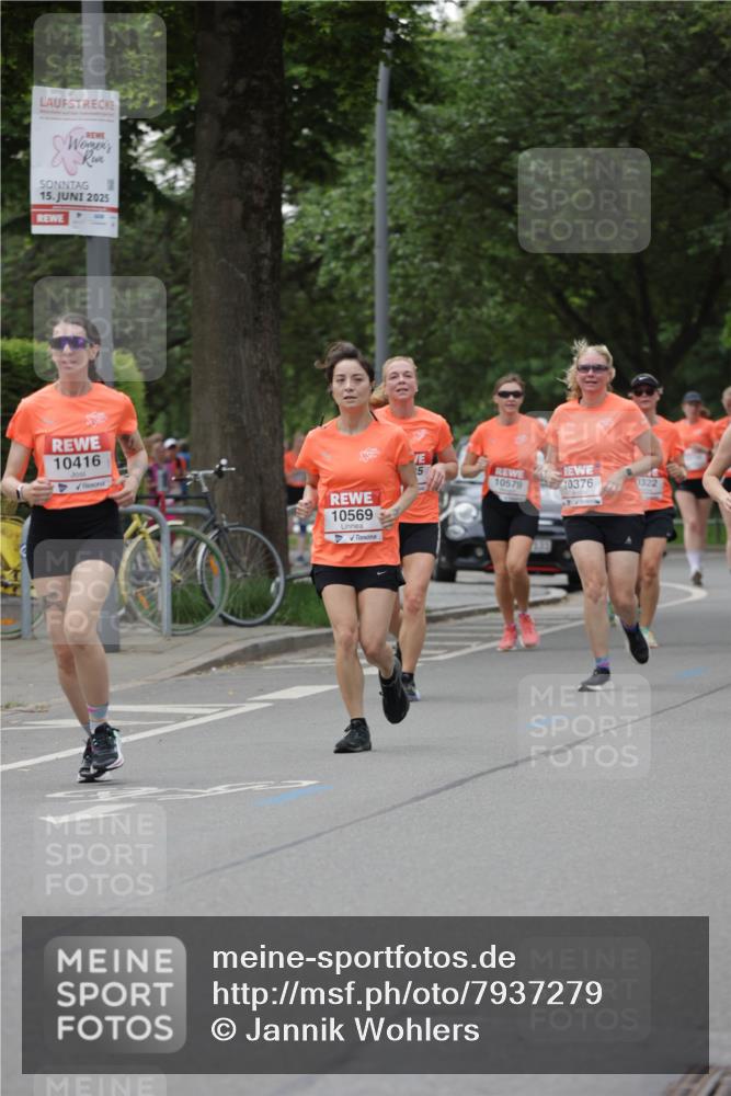 15.06.2025 - REWE Women's Run Jannik Wohlers http://msf.ph/oto/7937279 15.06.2025 08:26:53 Laufen 15, 2025, 10416, 10569, 5, 10579, 10376, 0322 meine-sportfotos.de