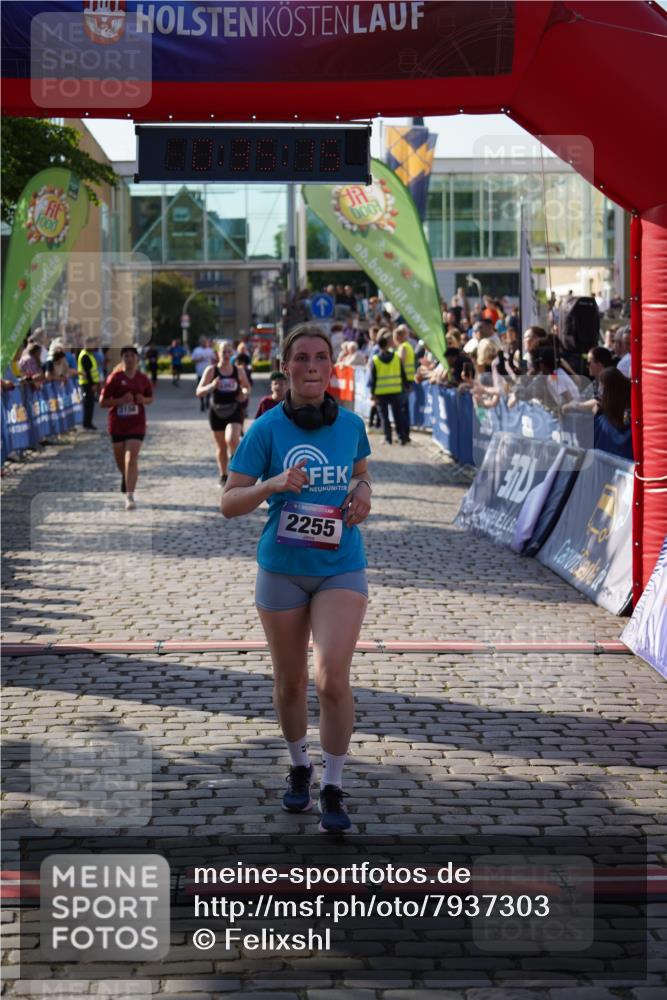 13.06.2025 - Holstenköstenlauf Felixshl http://msf.ph/oto/7937303 13.06.2025 18:05:16 Laufen 2255, 2363, 2451, 2556, 2558, 2862, 3156, 3164, 3198 meine-sportfotos.de