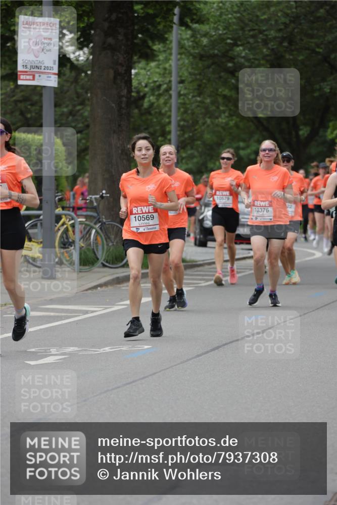 15.06.2025 - REWE Women's Run Jannik Wohlers http://msf.ph/oto/7937308 15.06.2025 08:26:53 Laufen 15, 2025, 10569, 10579, 10376 meine-sportfotos.de