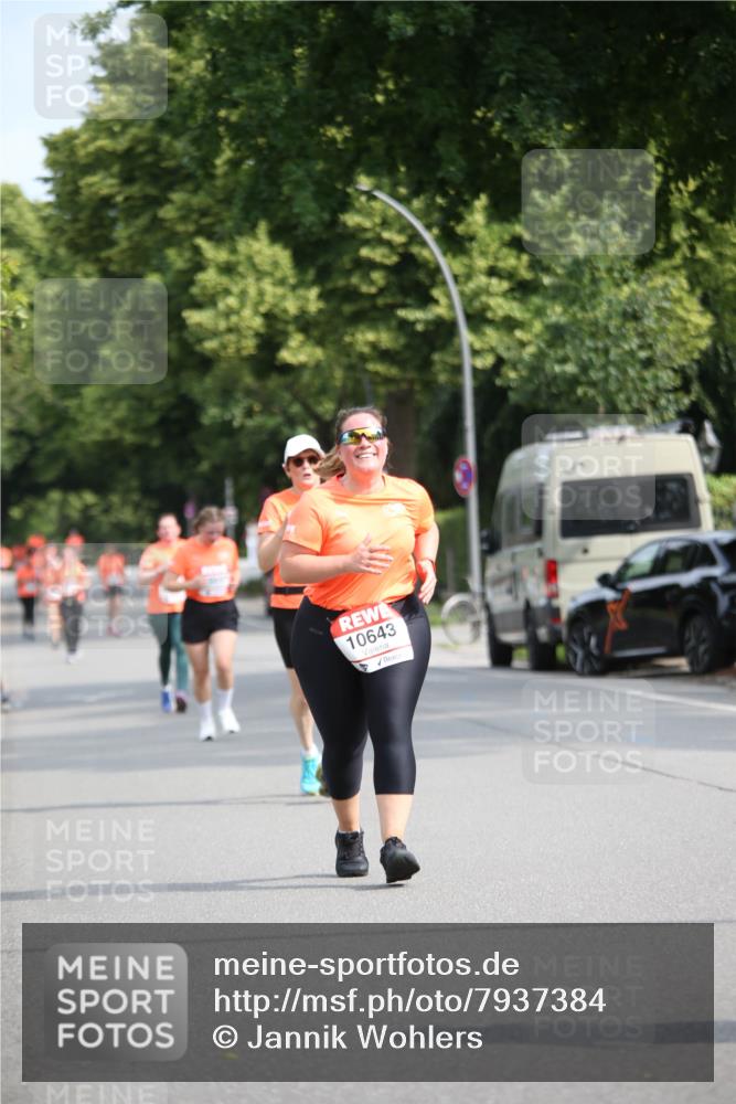 15.06.2025 - REWE Women's Run Jannik Wohlers http://msf.ph/oto/7937384 15.06.2025 09:55:17 Laufen 10643 meine-sportfotos.de