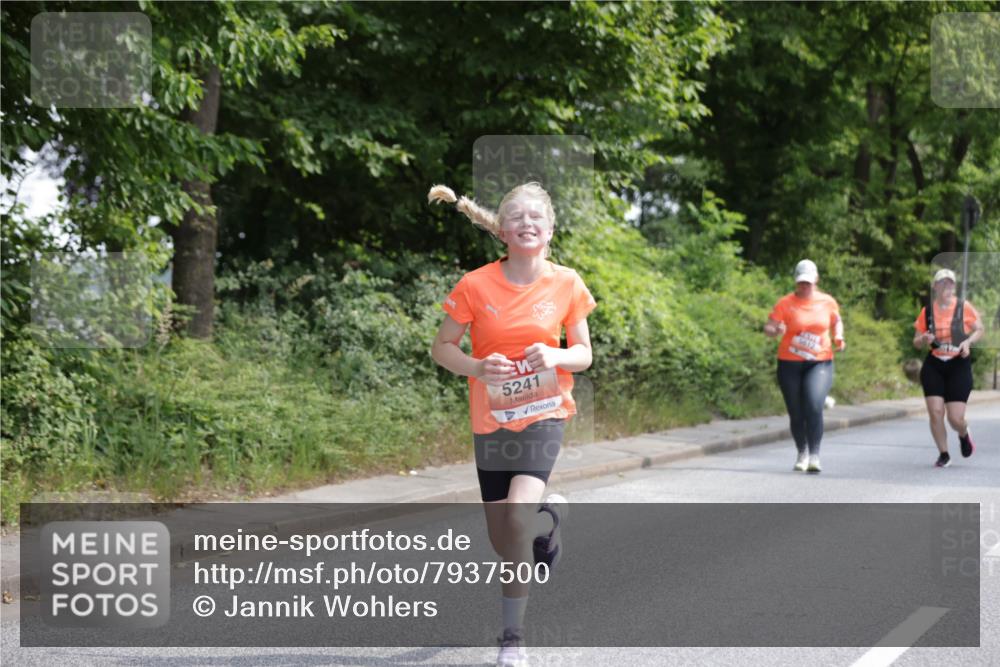 15.06.2025 - REWE Women's Run Jannik Wohlers http://msf.ph/oto/7937500 15.06.2025 10:14:05 Laufen 5241, 5612 meine-sportfotos.de