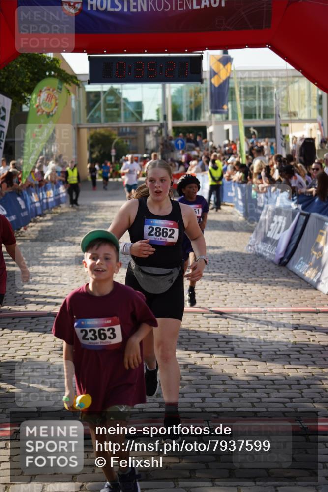 13.06.2025 - Holstenköstenlauf Felixshl http://msf.ph/oto/7937599 13.06.2025 18:05:22 Laufen 2363, 2451, 2612, 2862, 3156, 3853, 3854 meine-sportfotos.de