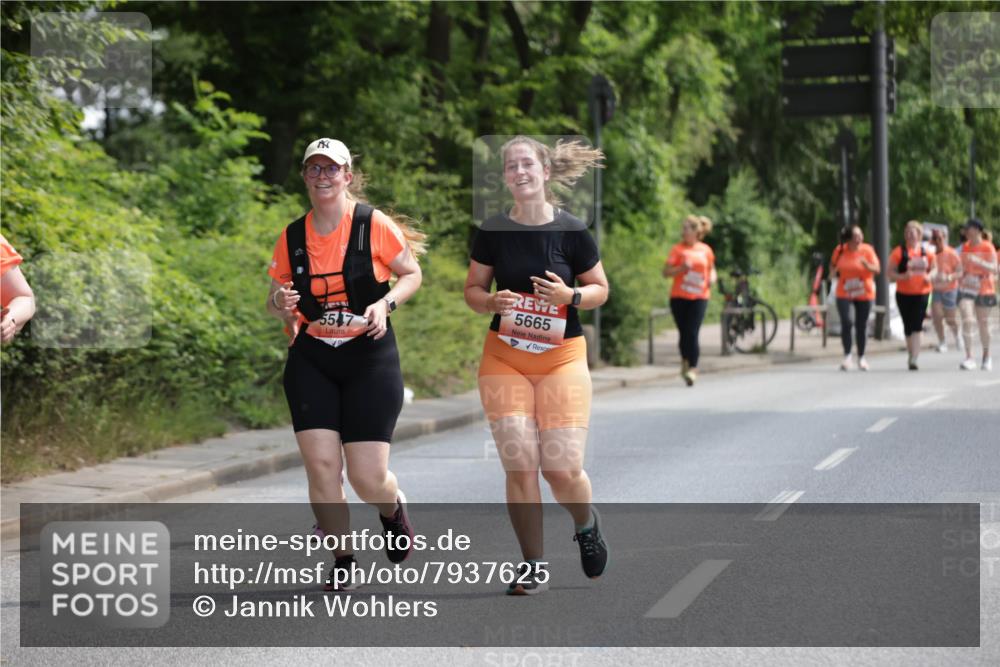 15.06.2025 - REWE Women's Run Jannik Wohlers http://msf.ph/oto/7937625 15.06.2025 10:14:09 Laufen 5665, 5547 meine-sportfotos.de