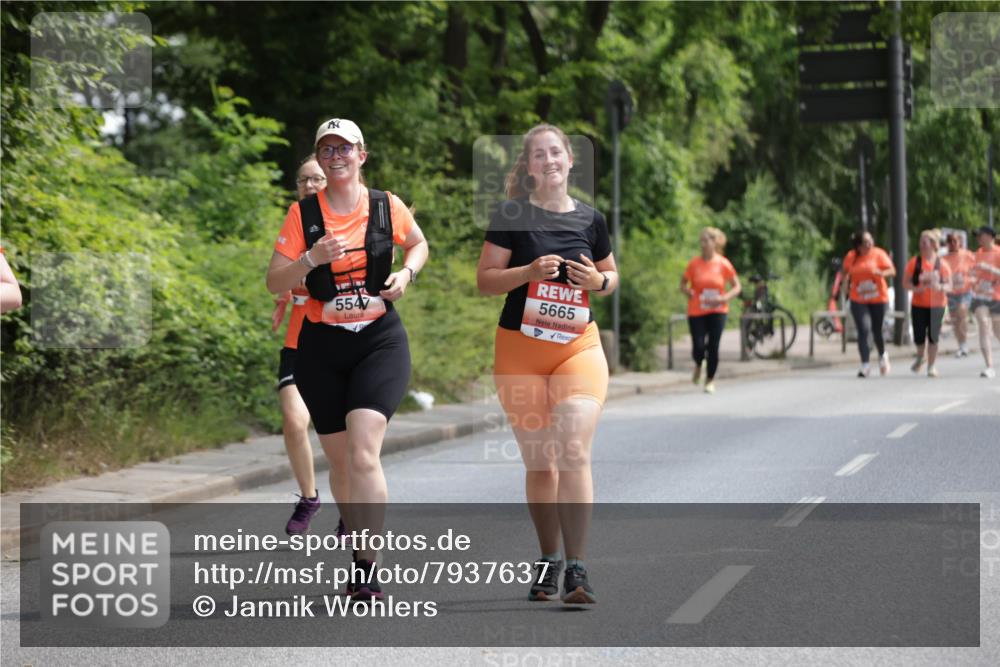 15.06.2025 - REWE Women's Run Jannik Wohlers http://msf.ph/oto/7937637 15.06.2025 10:14:09 Laufen 5547, 5665 meine-sportfotos.de