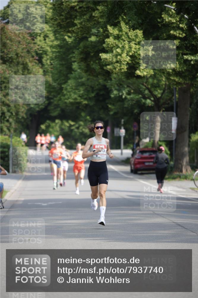 15.06.2025 - REWE Women's Run Jannik Wohlers http://msf.ph/oto/7937740 15.06.2025 08:43:35 Laufen  meine-sportfotos.de