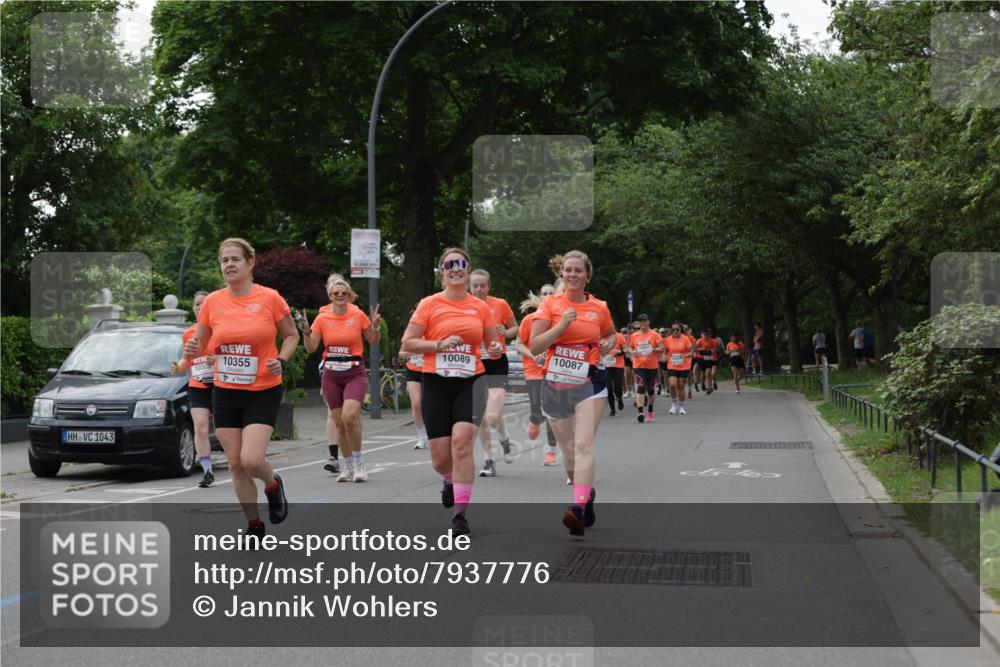 15.06.2025 - REWE Women's Run Jannik Wohlers http://msf.ph/oto/7937776 15.06.2025 08:27:04 Laufen 1043, 1030, 10355, 10089, 10087 meine-sportfotos.de