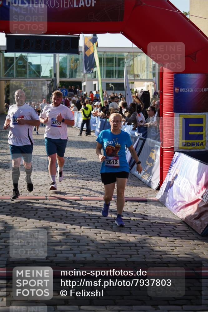 13.06.2025 - Holstenköstenlauf Felixshl http://msf.ph/oto/7937803 13.06.2025 18:05:28 Laufen 2513, 2612, 2817, 3853, 3854 meine-sportfotos.de