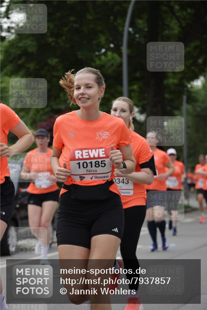 15.06.2025 - REWE Women's Run Jannik Wohlers http://msf.ph/oto/7937857 15.06.2025 08:27:07 Laufen 10185, 343 meine-sportfotos.de
