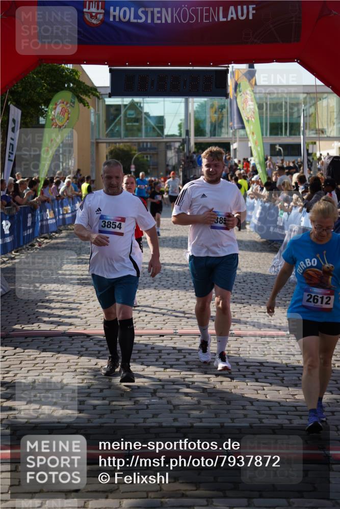 13.06.2025 - Holstenköstenlauf Felixshl http://msf.ph/oto/7937872 13.06.2025 18:05:29 Laufen 2513, 2612, 2817, 3853, 3854 meine-sportfotos.de