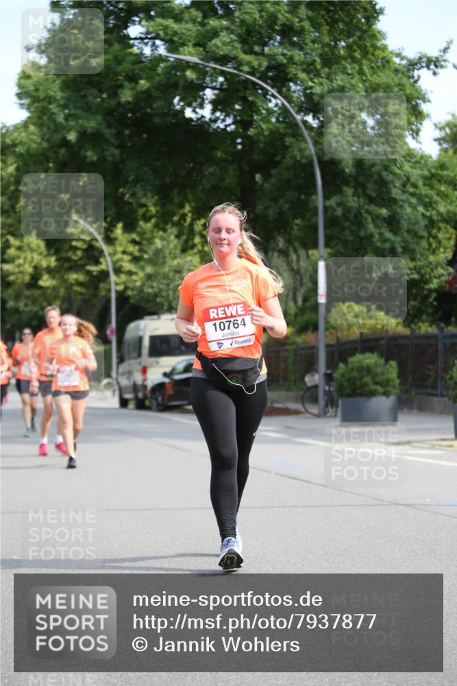 15.06.2025 - REWE Women's Run Jannik Wohlers http://msf.ph/oto/7937877 15.06.2025 09:55:41 Laufen 10764 meine-sportfotos.de