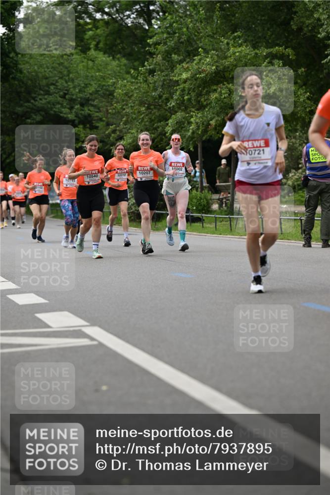 15.06.2025 - REWE Women's Run Dr. Thomas Lammeyer http://msf.ph/oto/7937895 15.06.2025 09:19:55 Laufen 10207, 0721 meine-sportfotos.de