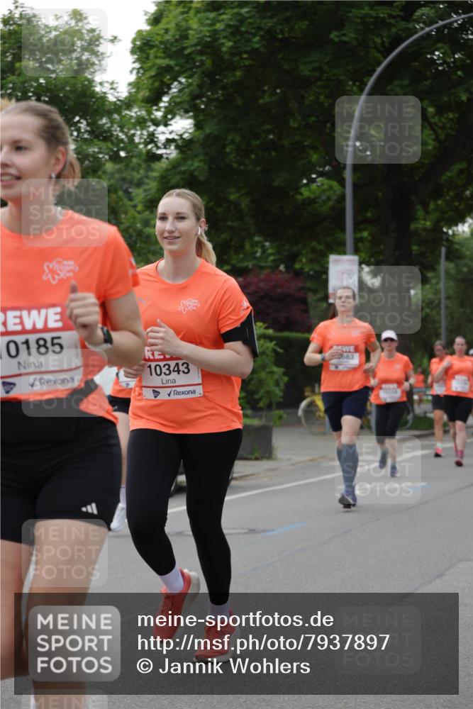 15.06.2025 - REWE Women's Run Jannik Wohlers http://msf.ph/oto/7937897 15.06.2025 08:27:08 Laufen 0185, 10343, 683 meine-sportfotos.de