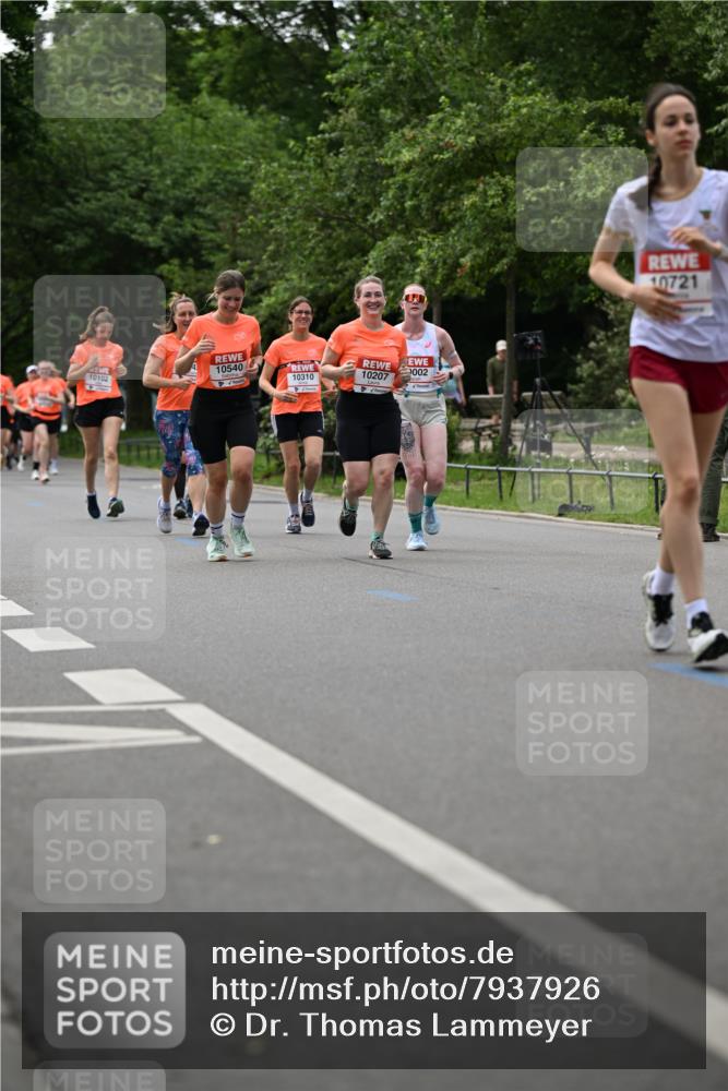15.06.2025 - REWE Women's Run Dr. Thomas Lammeyer http://msf.ph/oto/7937926 15.06.2025 09:19:55 Laufen 10102, 10540, 10310, 10207, 002, 10721 meine-sportfotos.de