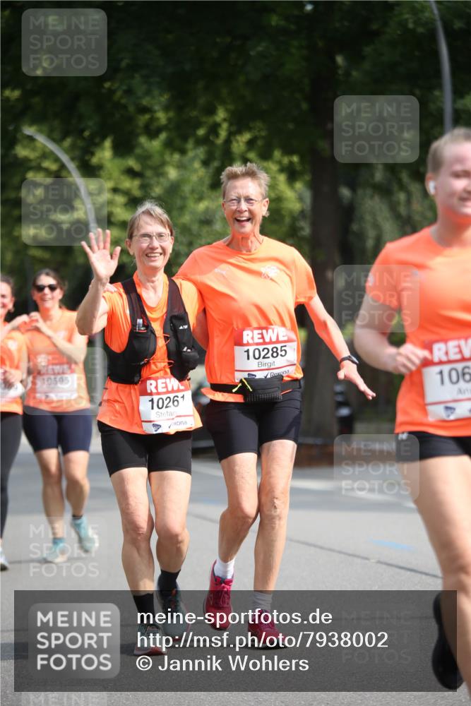 15.06.2025 - REWE Women's Run Jannik Wohlers http://msf.ph/oto/7938002 15.06.2025 09:55:46 Laufen 10505, 10261, 10285, 106 meine-sportfotos.de