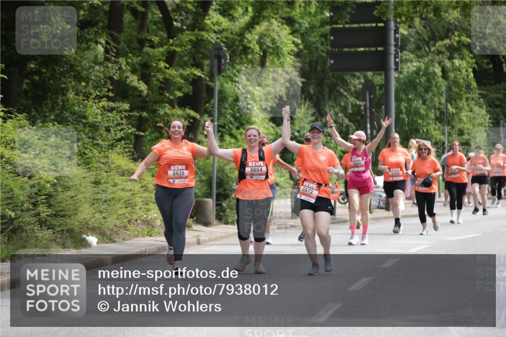 15.06.2025 - REWE Women's Run Jannik Wohlers http://msf.ph/oto/7938012 15.06.2025 10:14:18 Laufen 5654, 5629, 5572, 5684, 6488 meine-sportfotos.de